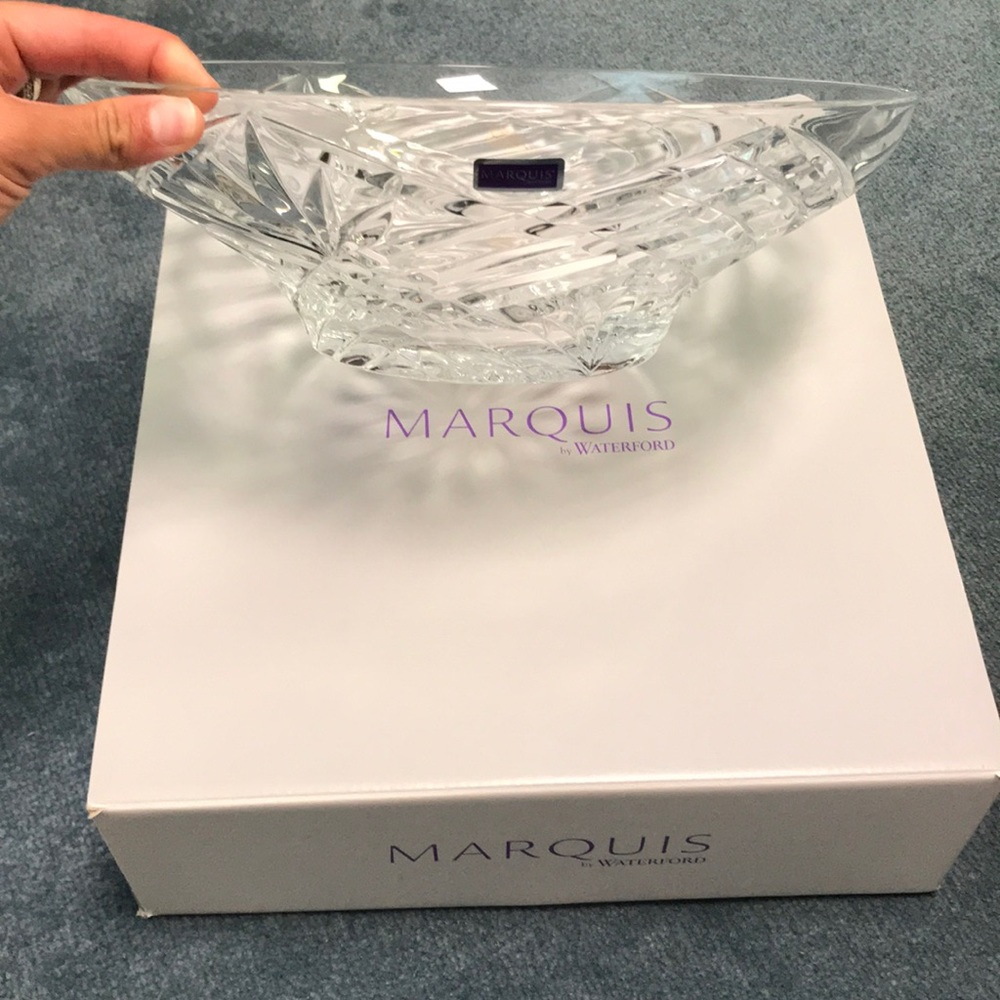 Marquis by Waterford Maximilian 12inch Bowl